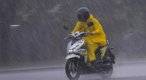 Amaran hujan berterusan di Pahang, Johor, Sarawak