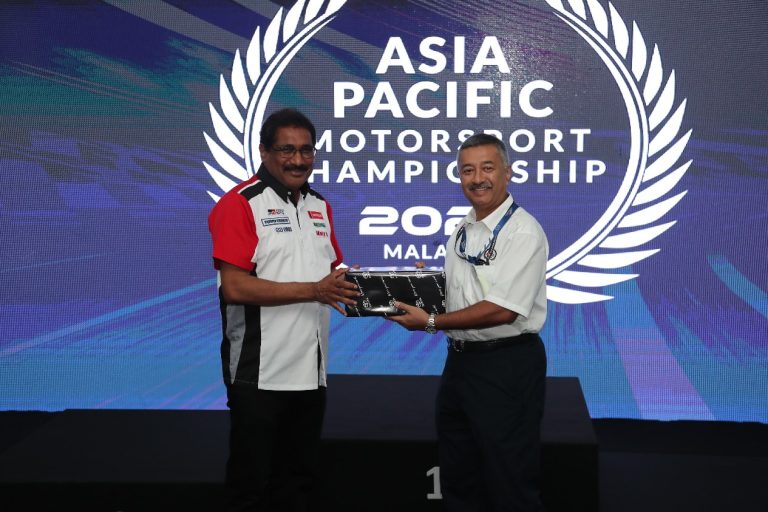 UMW Toyota diberi penghormatan oleh Persatuan Sukan Permotoran Malaysia