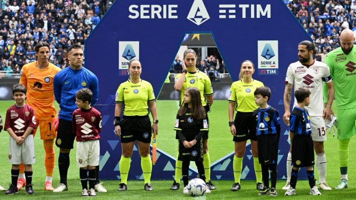 Serie A: Kemunculan Pasukan Pengadil Dan Pembantu Pengadil Wanita Pertama