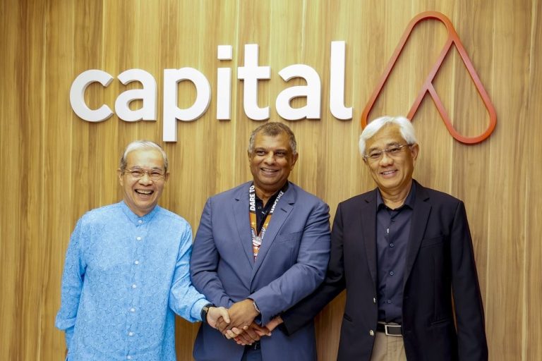 Capital A lanjut kontrak Tony Fernandes 5 tahun lagi sebagai Ketua Pegawai Eksekutif